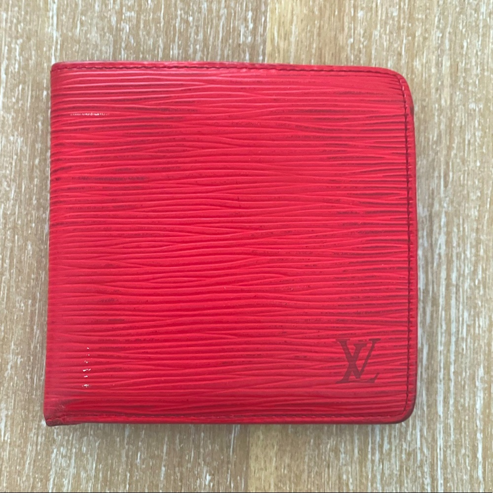 Vintage Louis Vuitton Epi Leather Flap Wallet - Red Leather